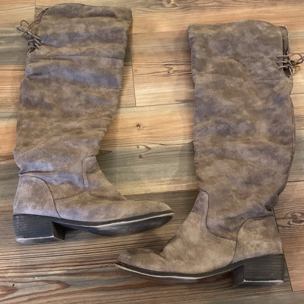 SALE 🎉  Y2K Rampage Taupe Knee-High Women's Boots size 10
